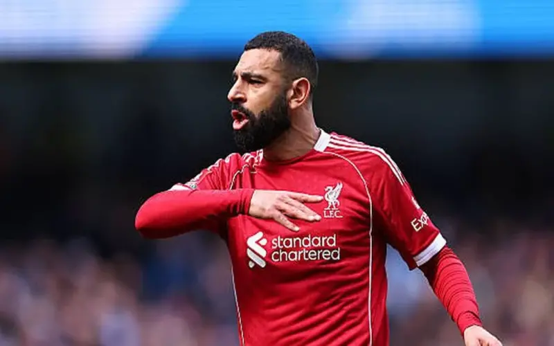 لقد عاد.. محمد صلاح يترأس تشكيل ليفربول أمام فولهام